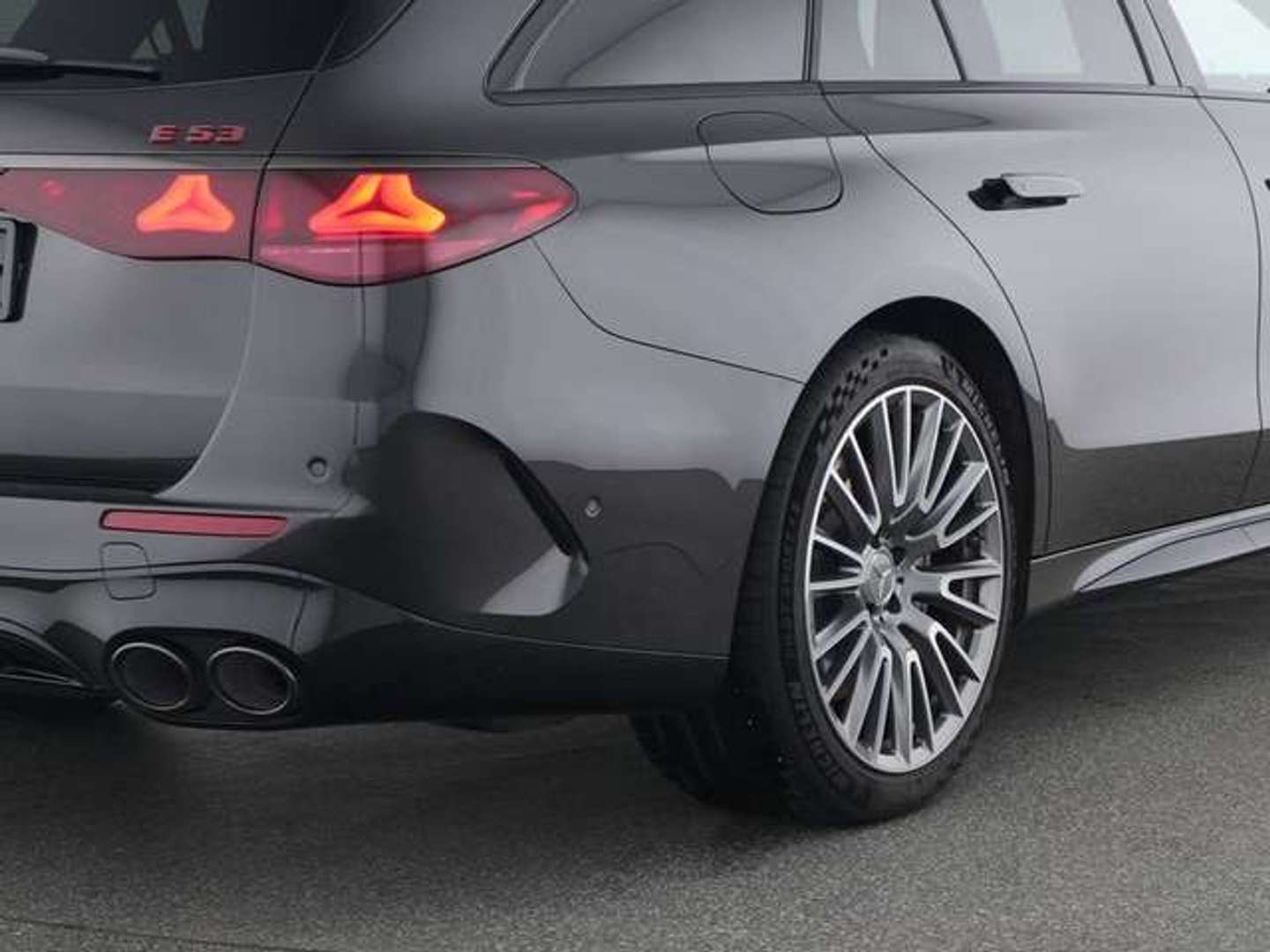 Mercedes Classe E 53 AMG 53 Night Edition - 2025 - Joinsteer - #4