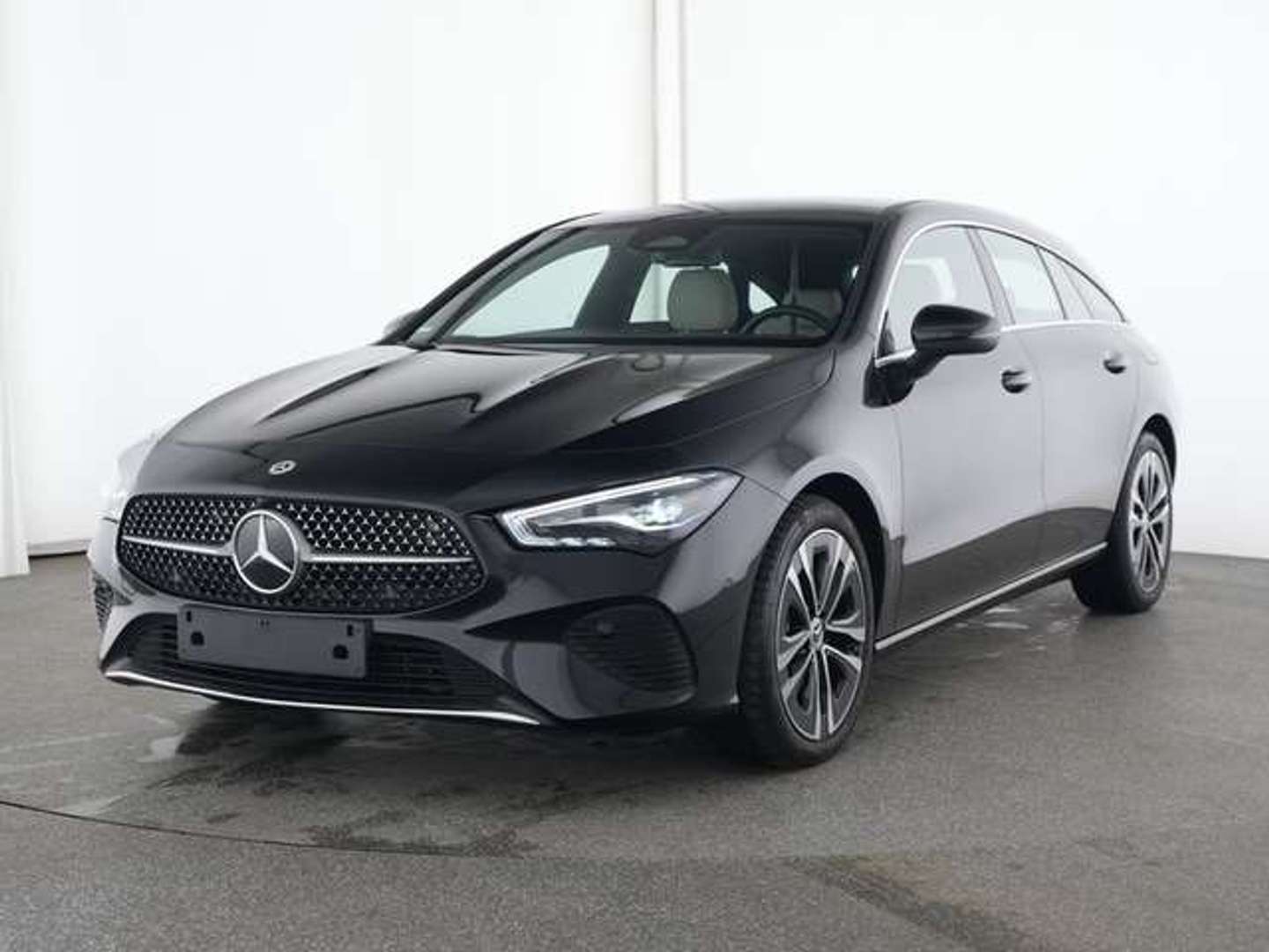 Mercedes CLA Shooting Break 180 Premium - 2024 - Joinsteer - #1
