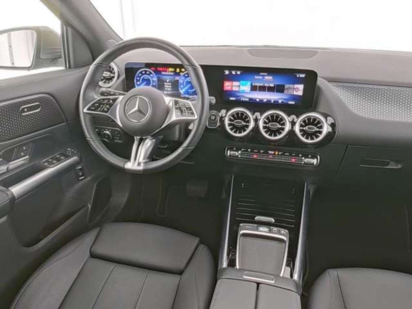 Mercedes EQA 300 Progressive - 2024 - Joinsteer - #4