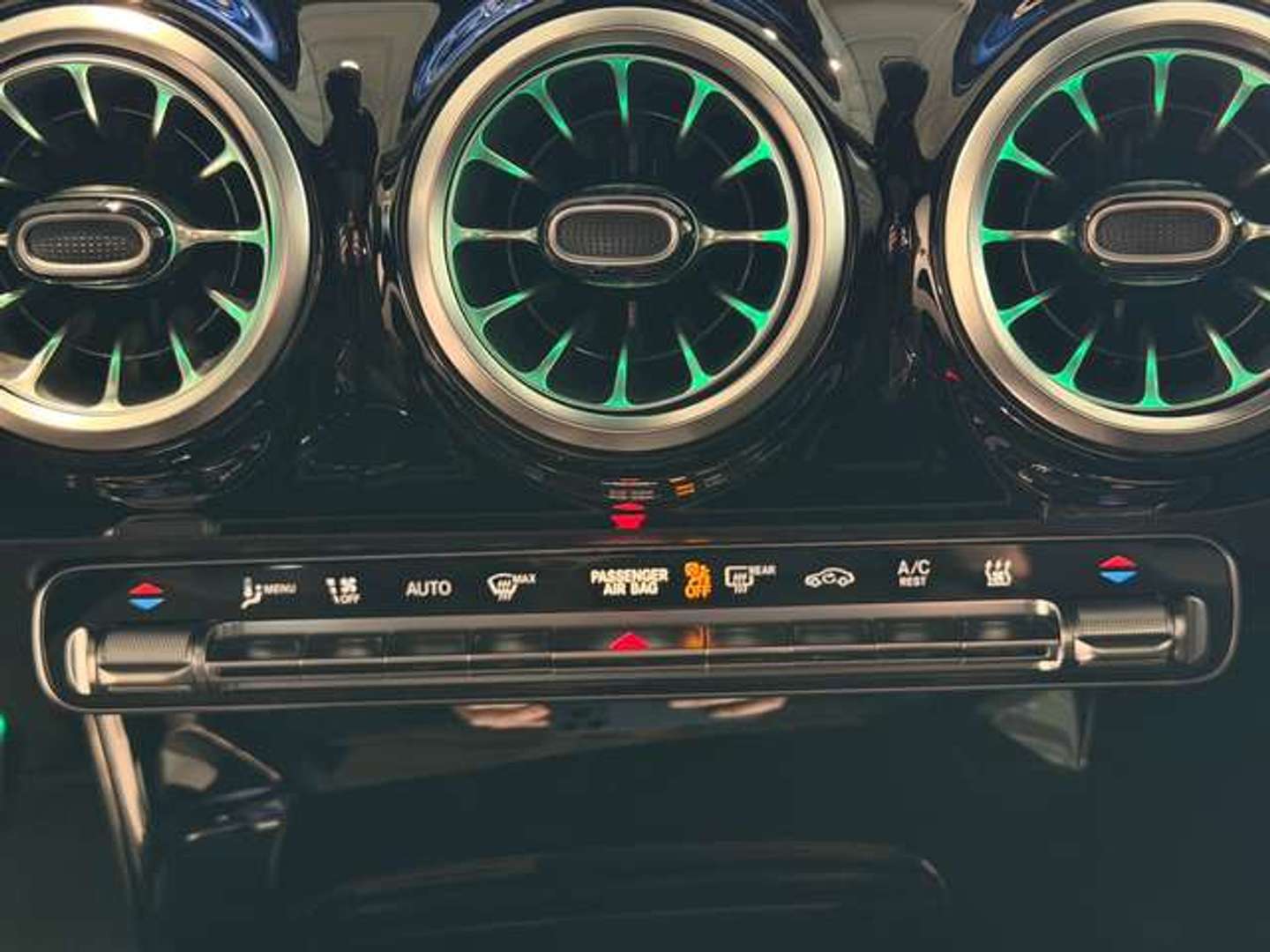 Mercedes CLA 250 E Shooting Brake 250 AMG Line - 2025 - Joinsteer - #12