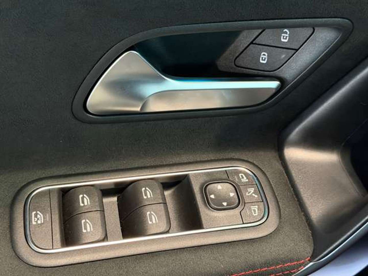 Mercedes CLA 250 E Shooting Brake 250 AMG Line - 2025 - Joinsteer - #25