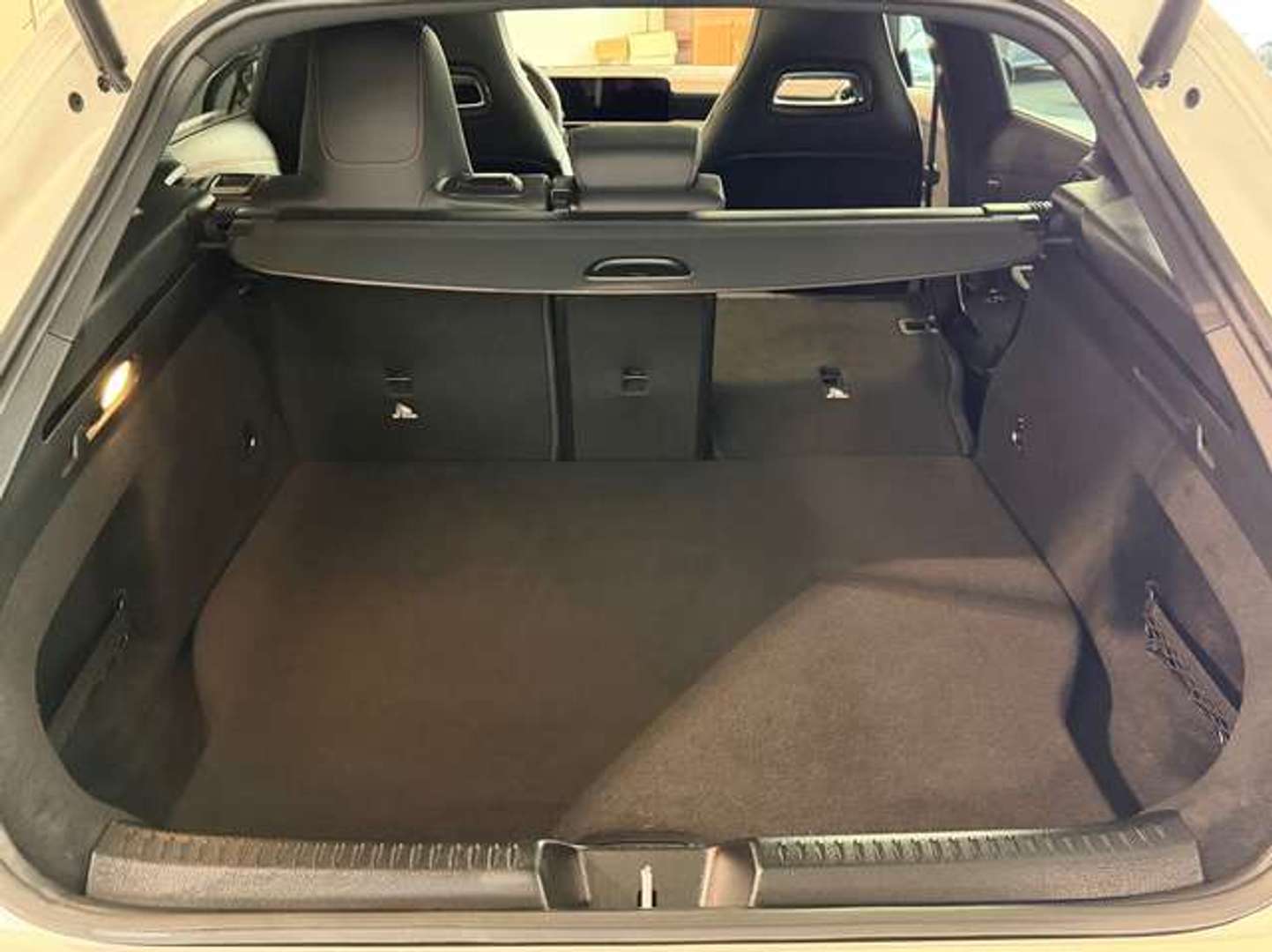 Mercedes CLA 250 E Shooting Brake 250 AMG Line - 2025 - Joinsteer - #34