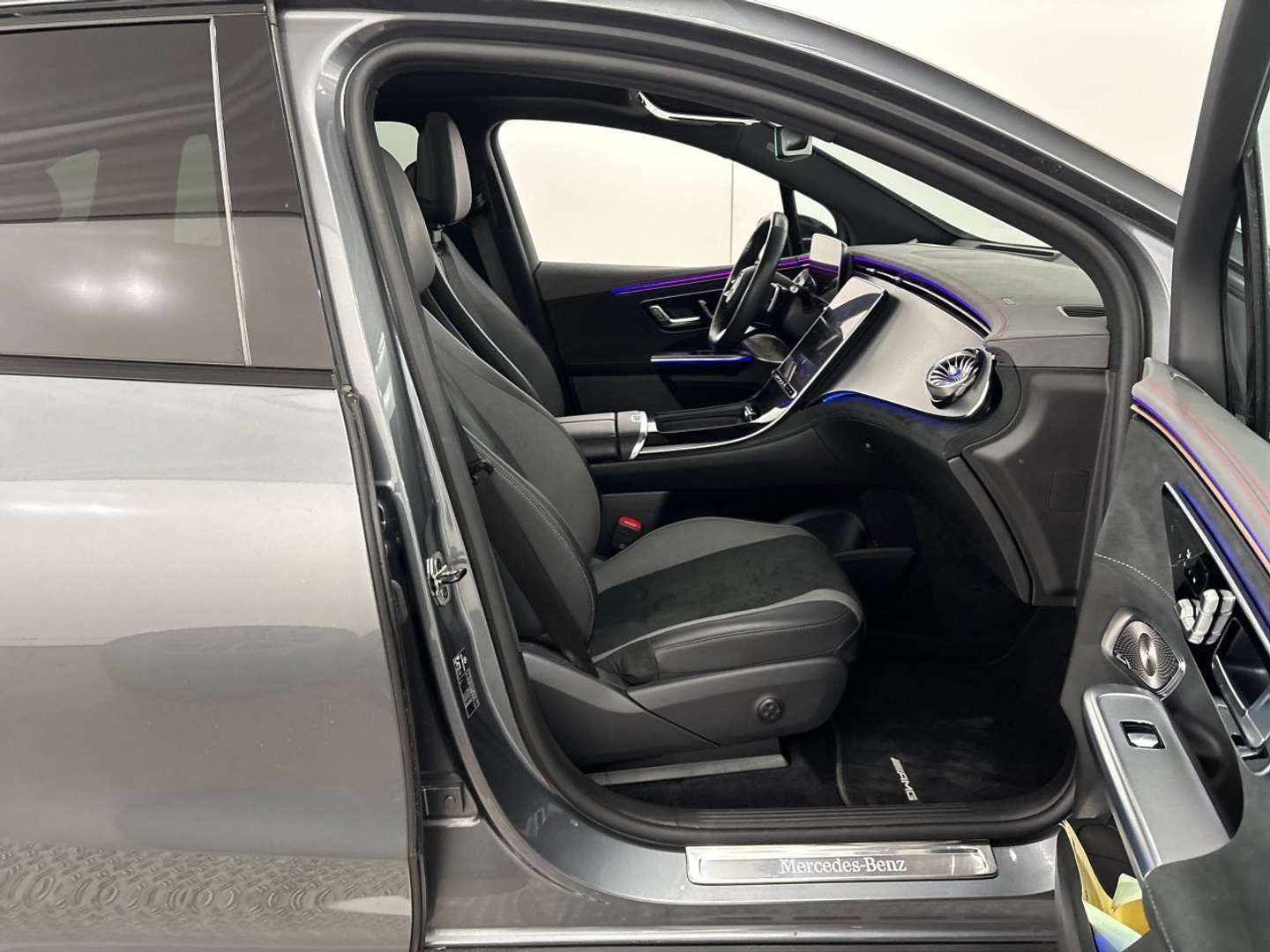 Mercedes EQE 350 AMG Line - 2024 - Joinsteer - #5