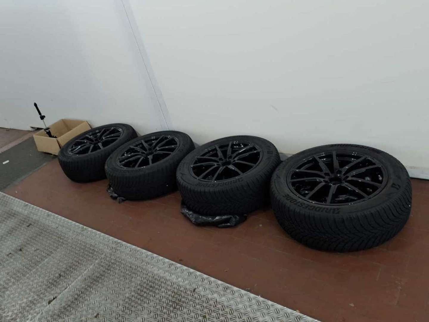 Mercedes EQE 350 AMG Line - 2024 - Joinsteer - #10