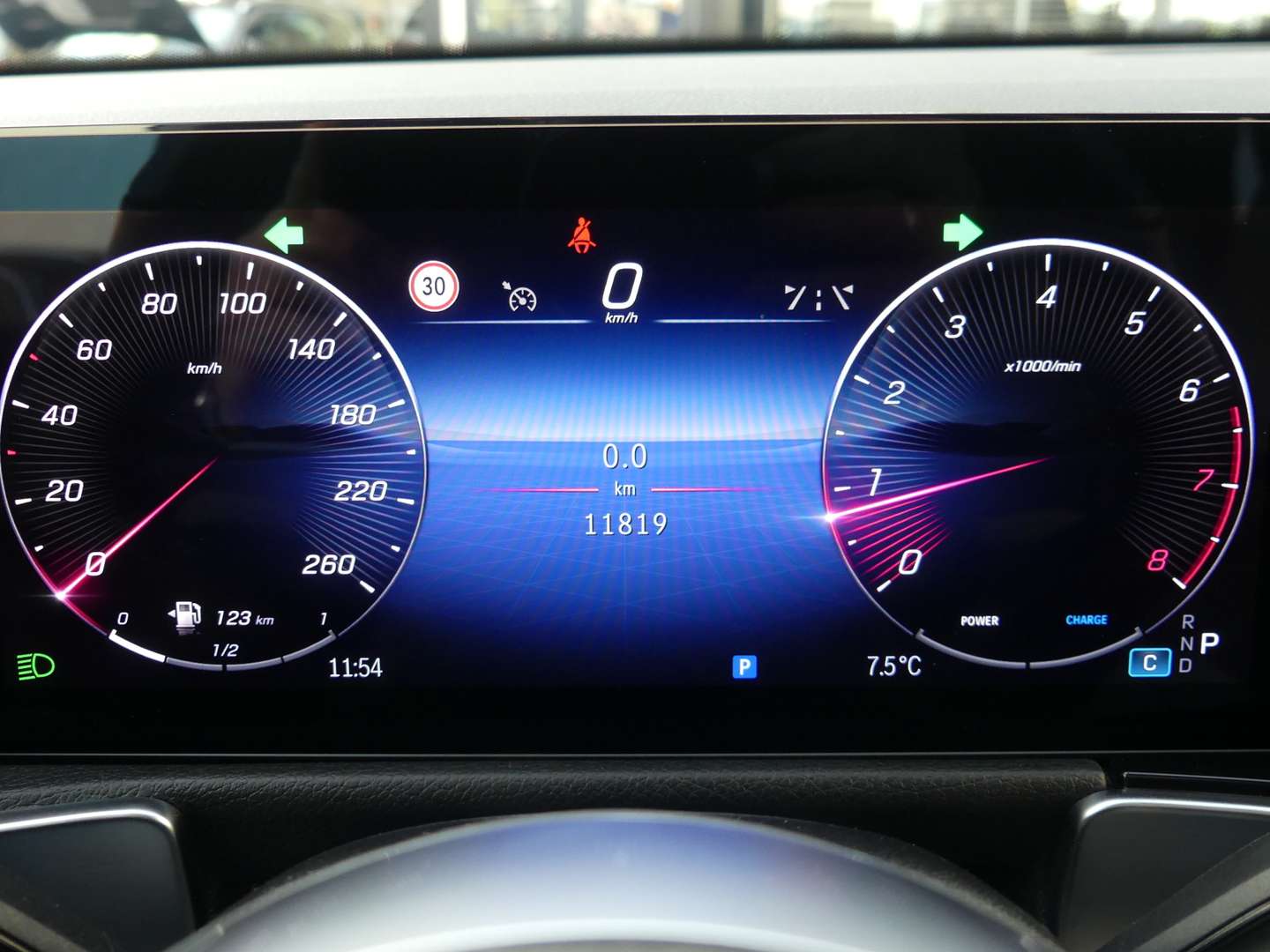 Mercedes GLB 180 Progressive - 2025 - Joinsteer - #6