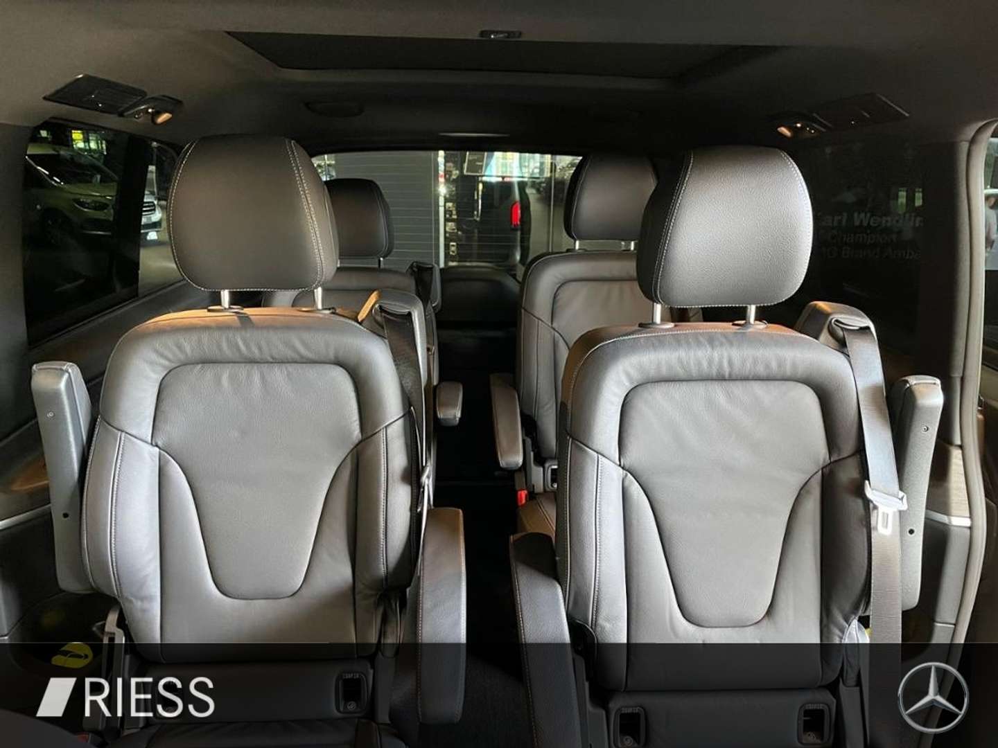 Mercedes V 300 300 Avantgarde - 2025 - Joinsteer - #11