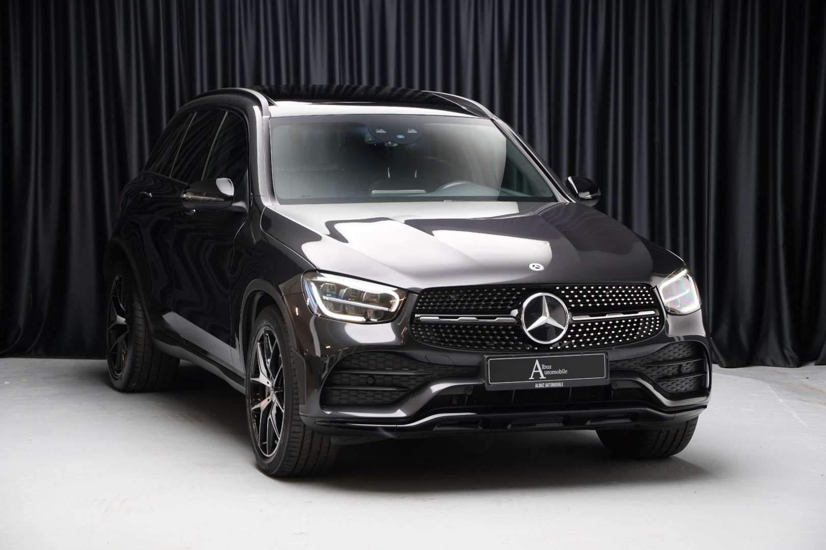 Mercedes GLC 300 Night Edition - 2019 - Joinsteer - #3