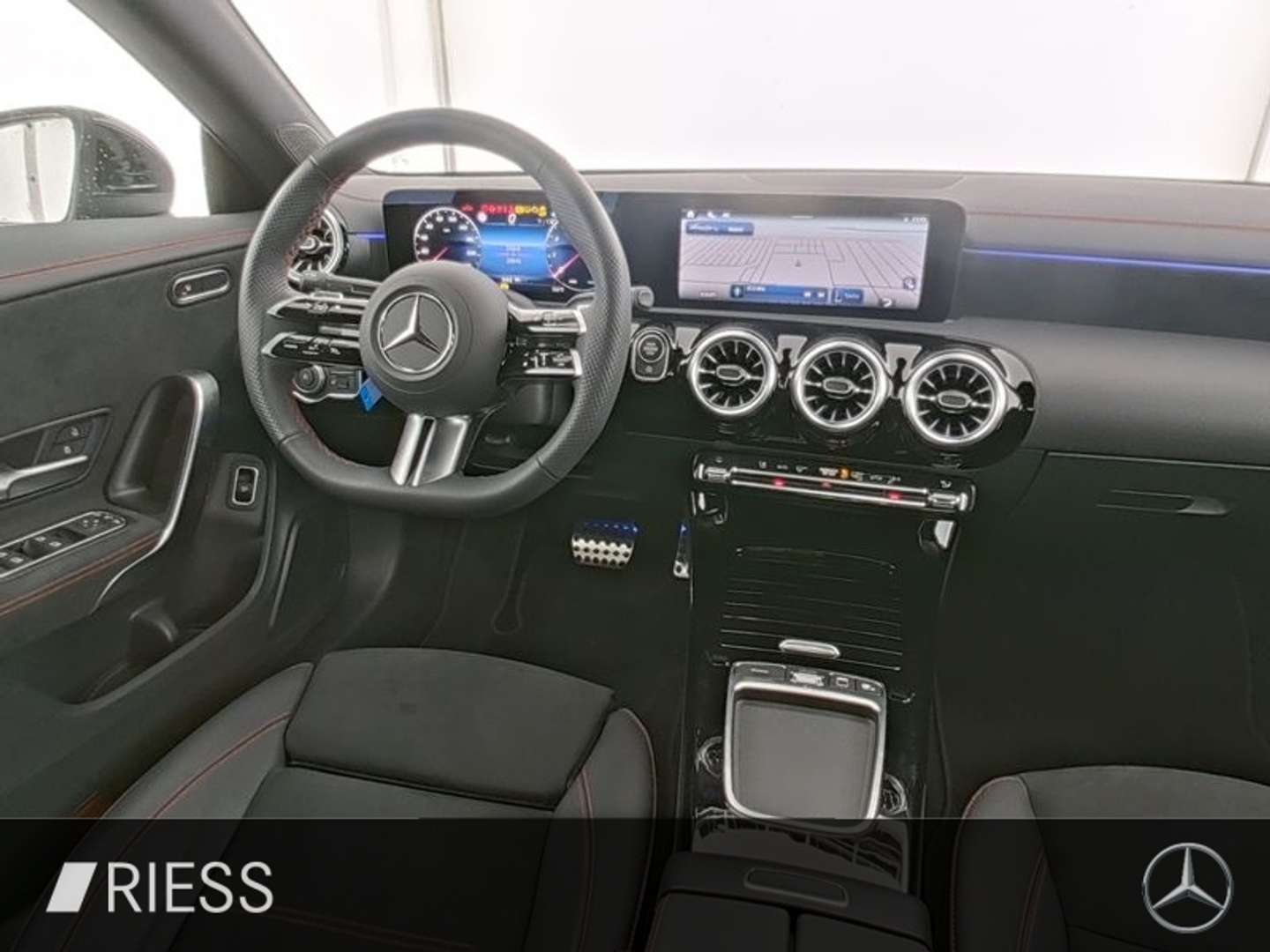 Mercedes CLA 200 Coupé 200 Sport - 2024 - Joinsteer - #3