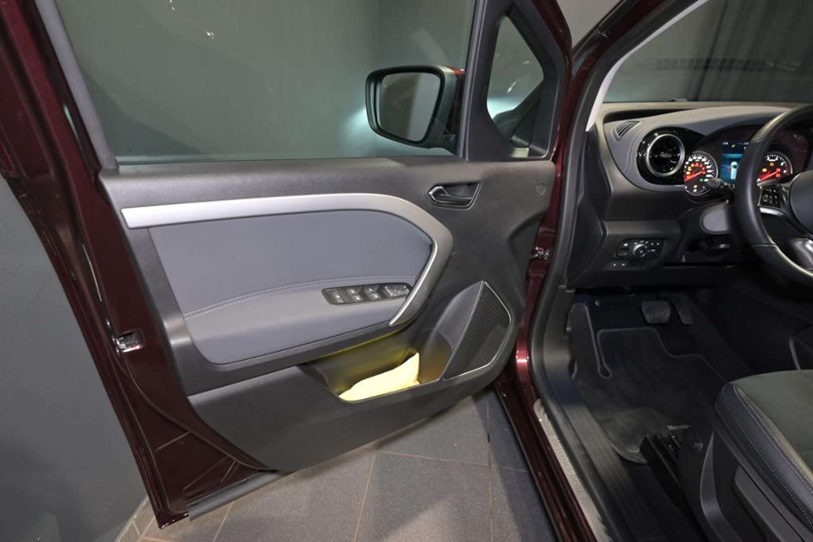 Mercedes Classe T 180 PROGRESSIVE - 2024 - Joinsteer - #17