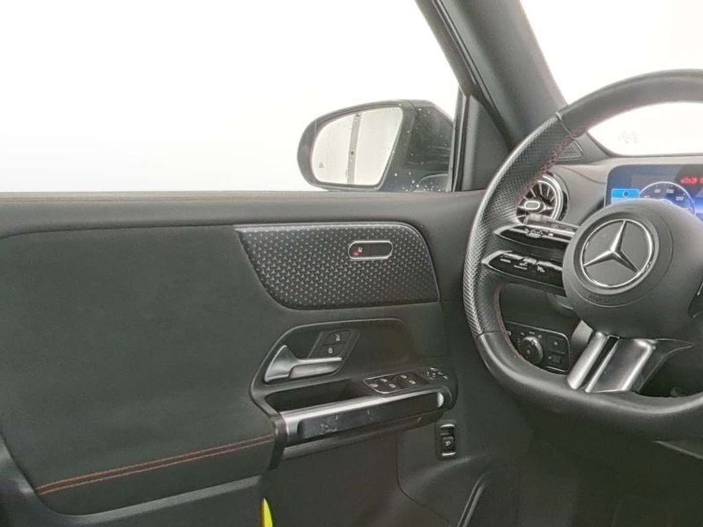 Mercedes EQB 300 AMG Line - 2024 - Joinsteer - #8