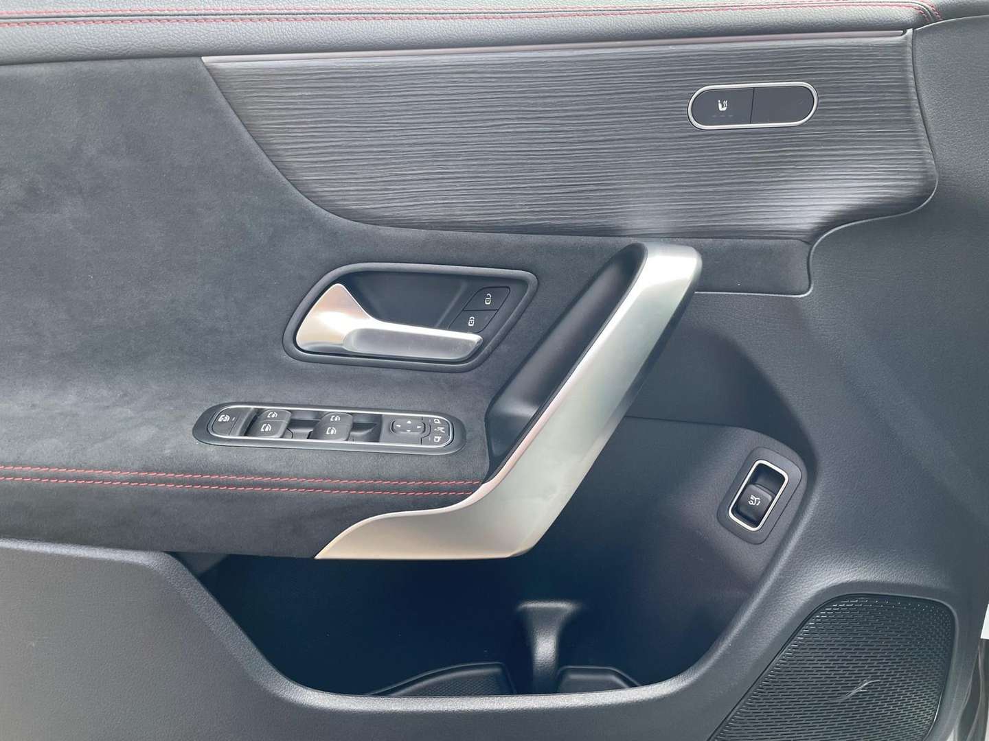 Mercedes CLA 250 Night Edition - 2023 - Joinsteer - #14