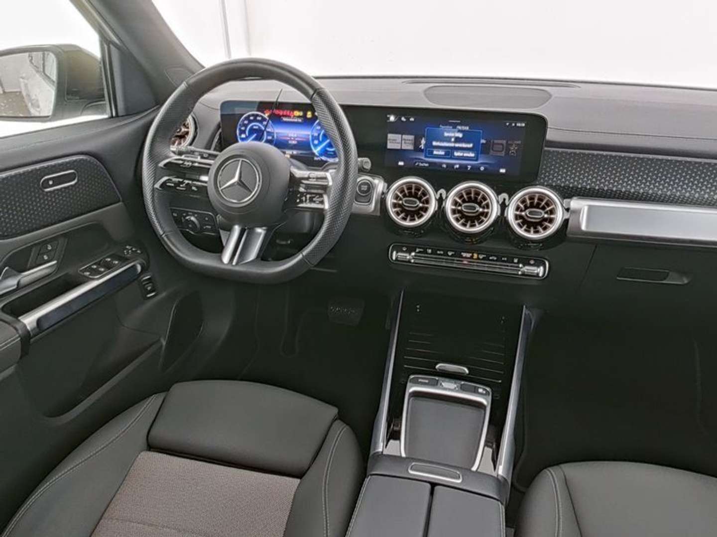 Mercedes EQB 350 Night Edition - 2024 - Joinsteer - #6