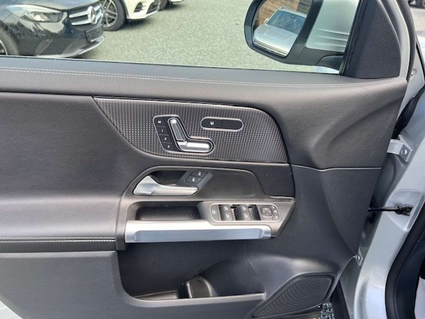 Mercedes GLB 200 Progressive - 2023 - Joinsteer - #15