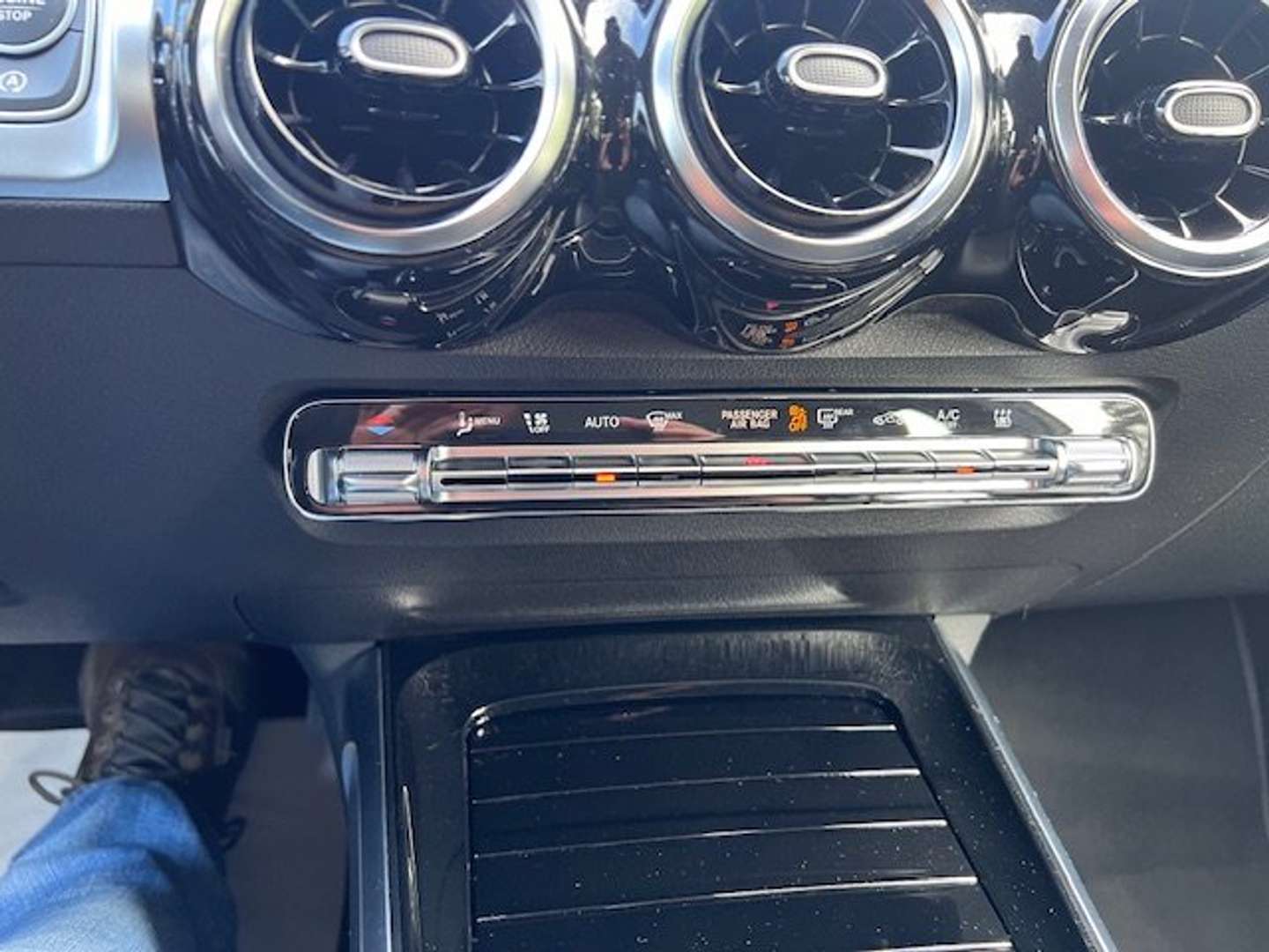 Mercedes GLB 200 Progressive - 2023 - Joinsteer - #20