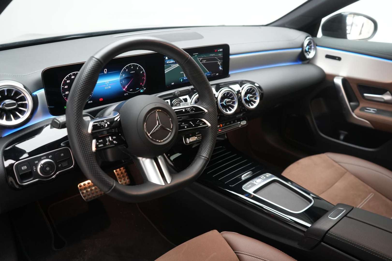 Mercedes CLA 200 AMG Line - 2025 - Joinsteer - #12