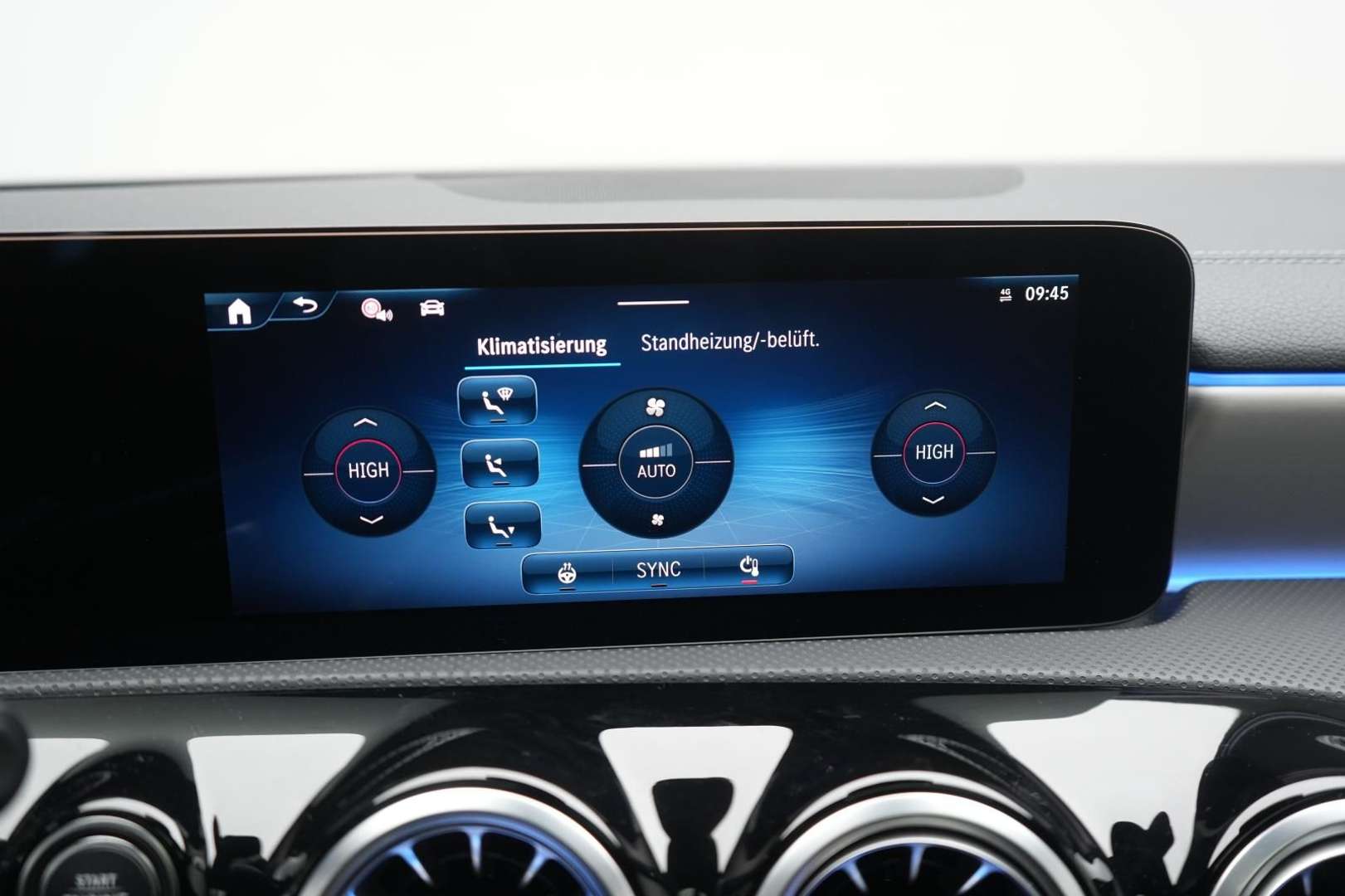 Mercedes CLA 200 AMG Line - 2025 - Joinsteer - #16