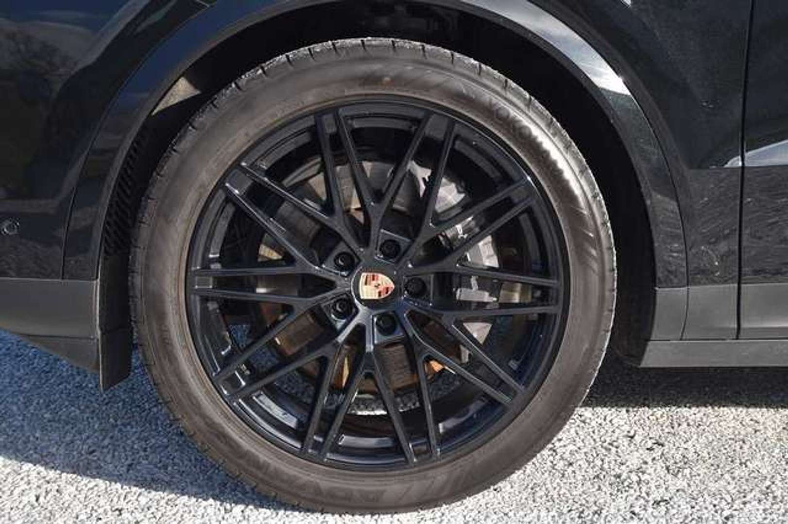 Porsche Cayenne Coupé E-Hybrid - 2025 - Joinsteer - #4