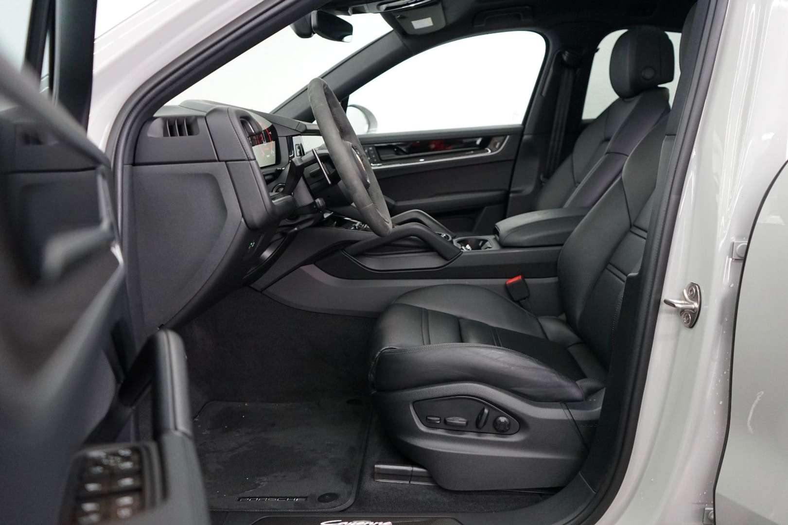 Porsche Cayenne II E-Hybrid - 2024 - Joinsteer - #5