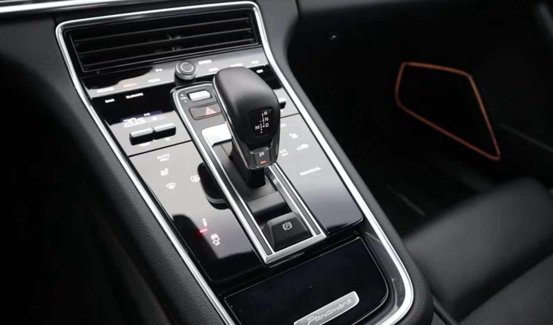 Porsche Panamera II 4 E-Hybrid - 2023 - Joinsteer - #14