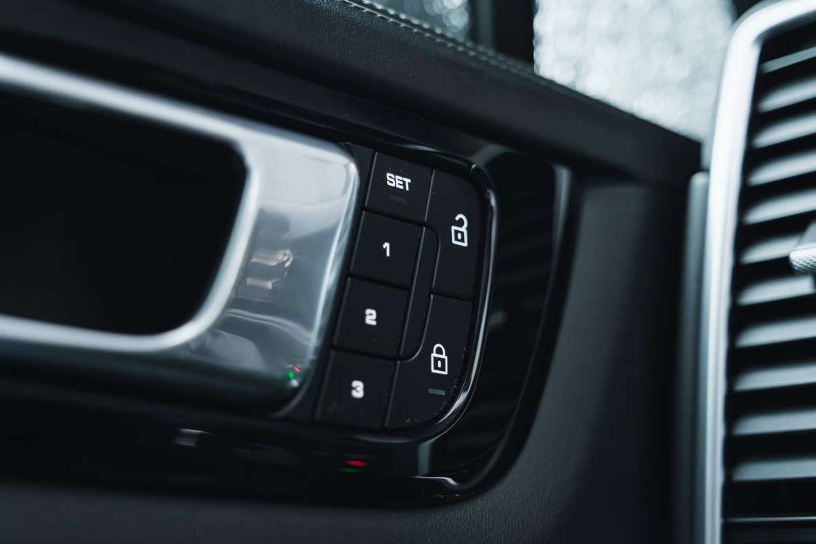 Porsche Cayenne Coupé E-Hybrid - 2022 - Joinsteer - #37