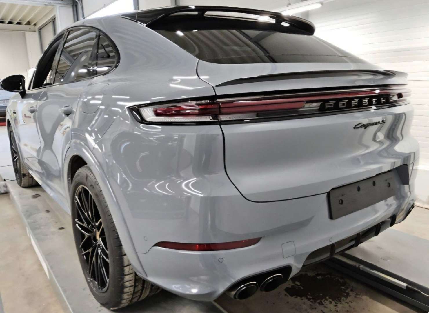 Porsche Cayenne II S E-Hybrid - 2024 - Joinsteer - #3