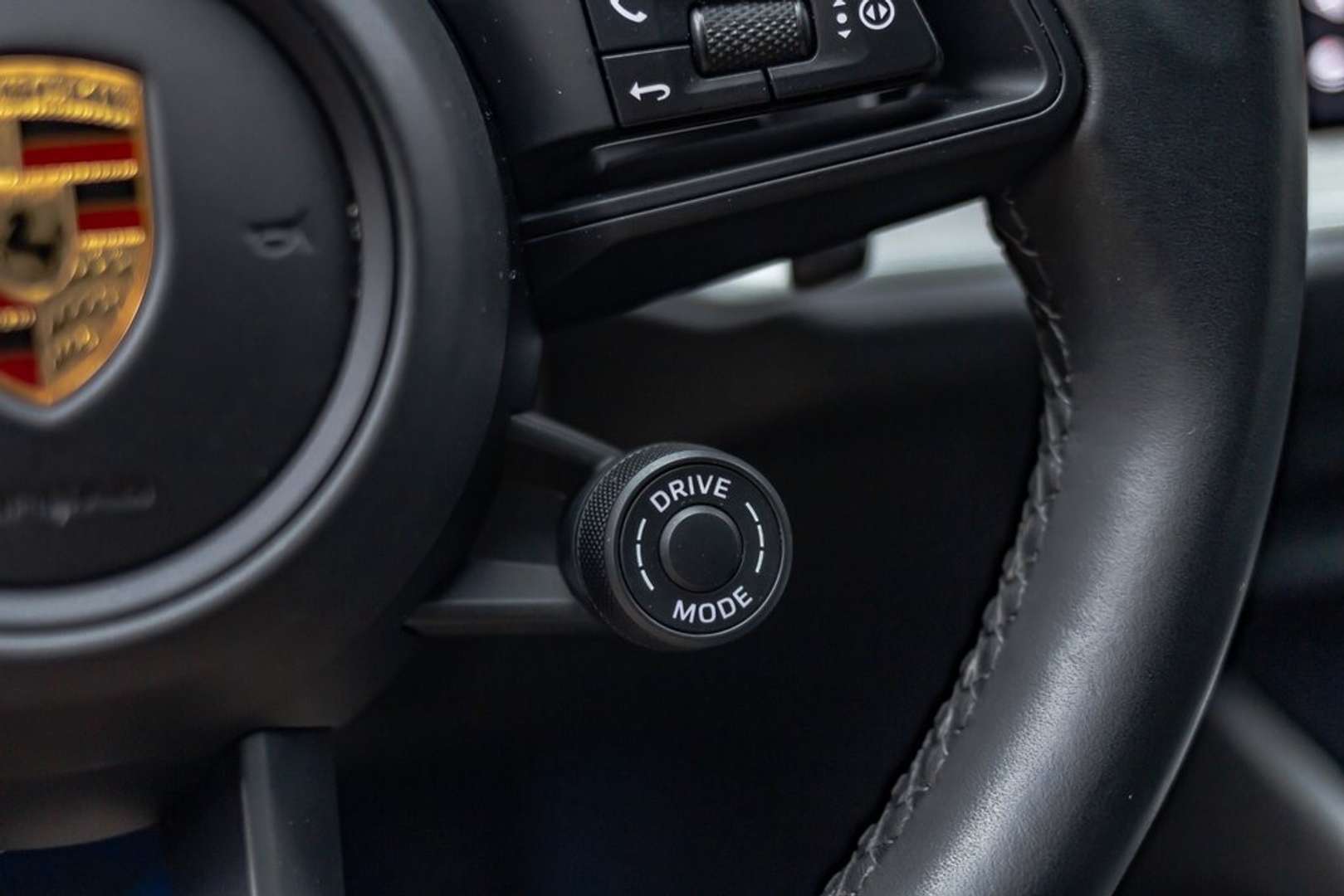 Porsche Cayenne II E-Hybrid - 2023 - Joinsteer - #25