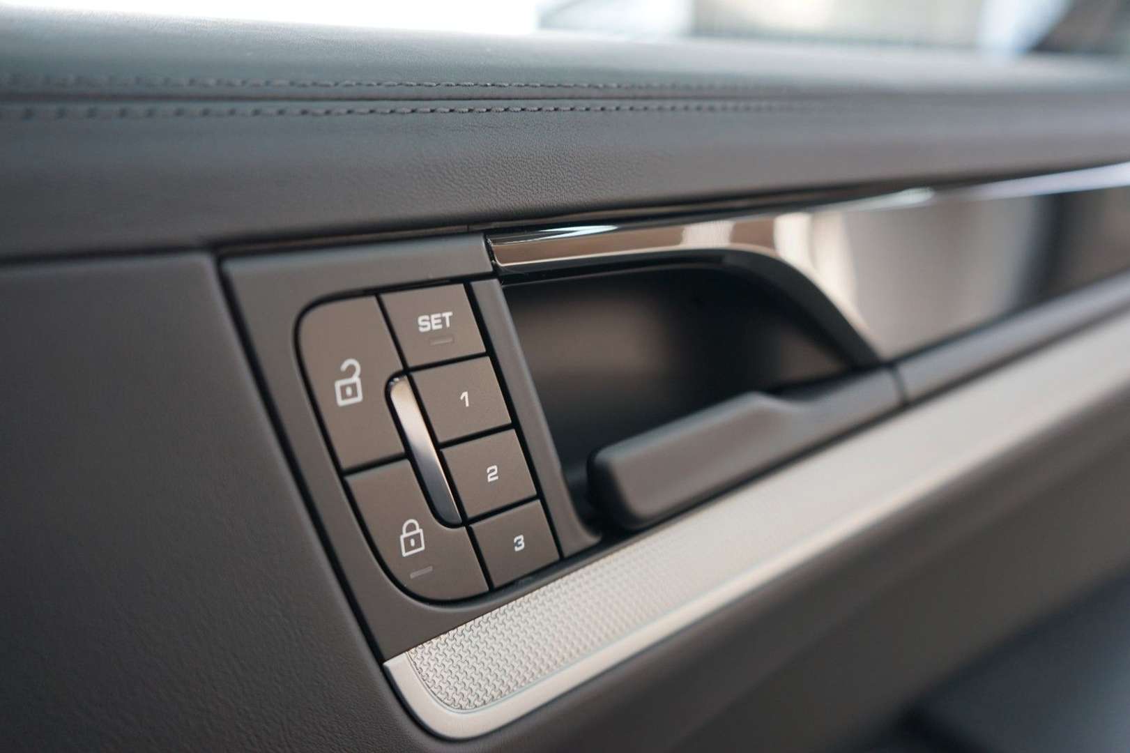 Porsche Cayenne II E-Hybrid - 2024 - Joinsteer - #17