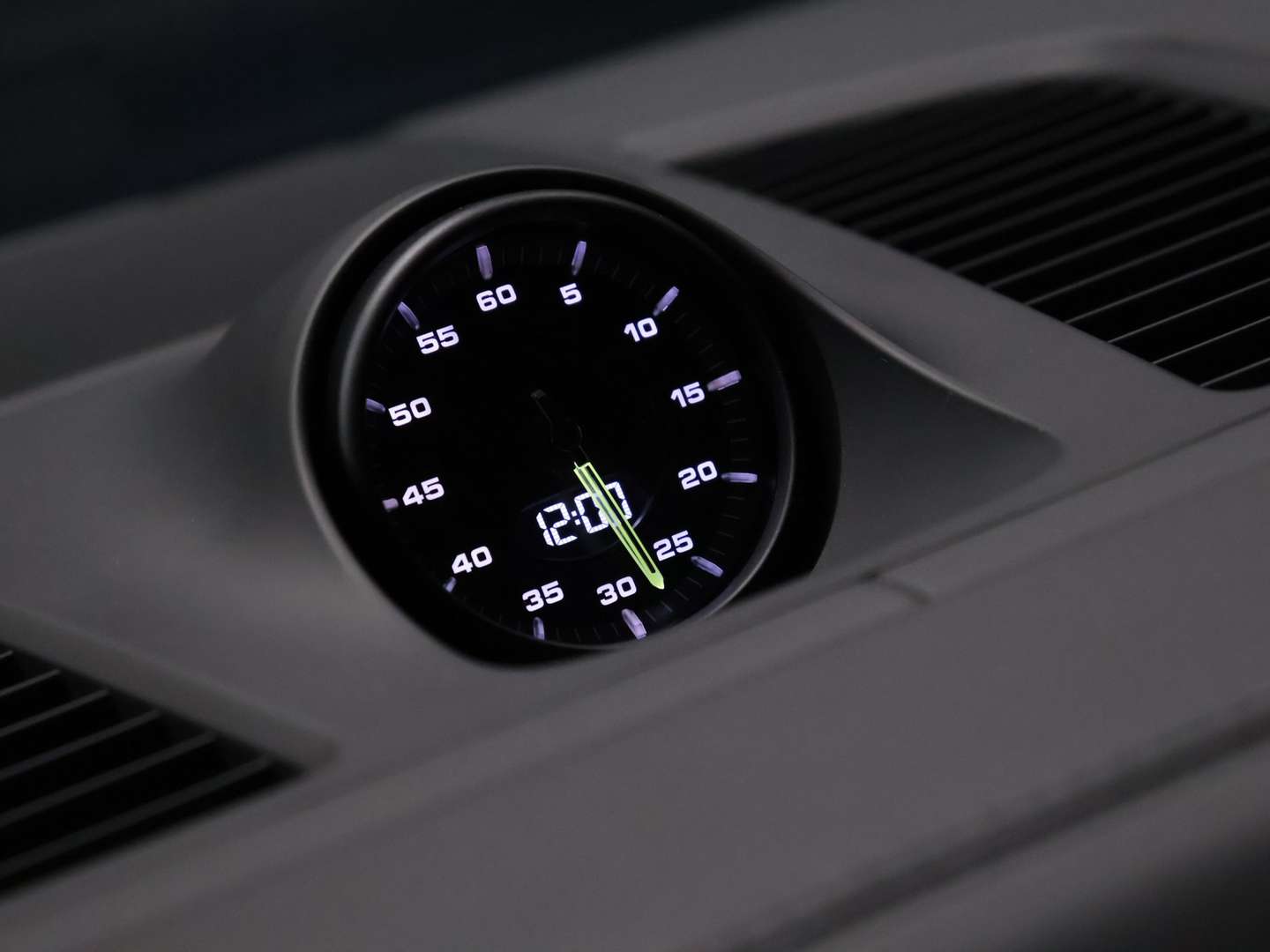 Porsche Cayenne Coupé E-Hybrid - 2020 - Joinsteer - #26