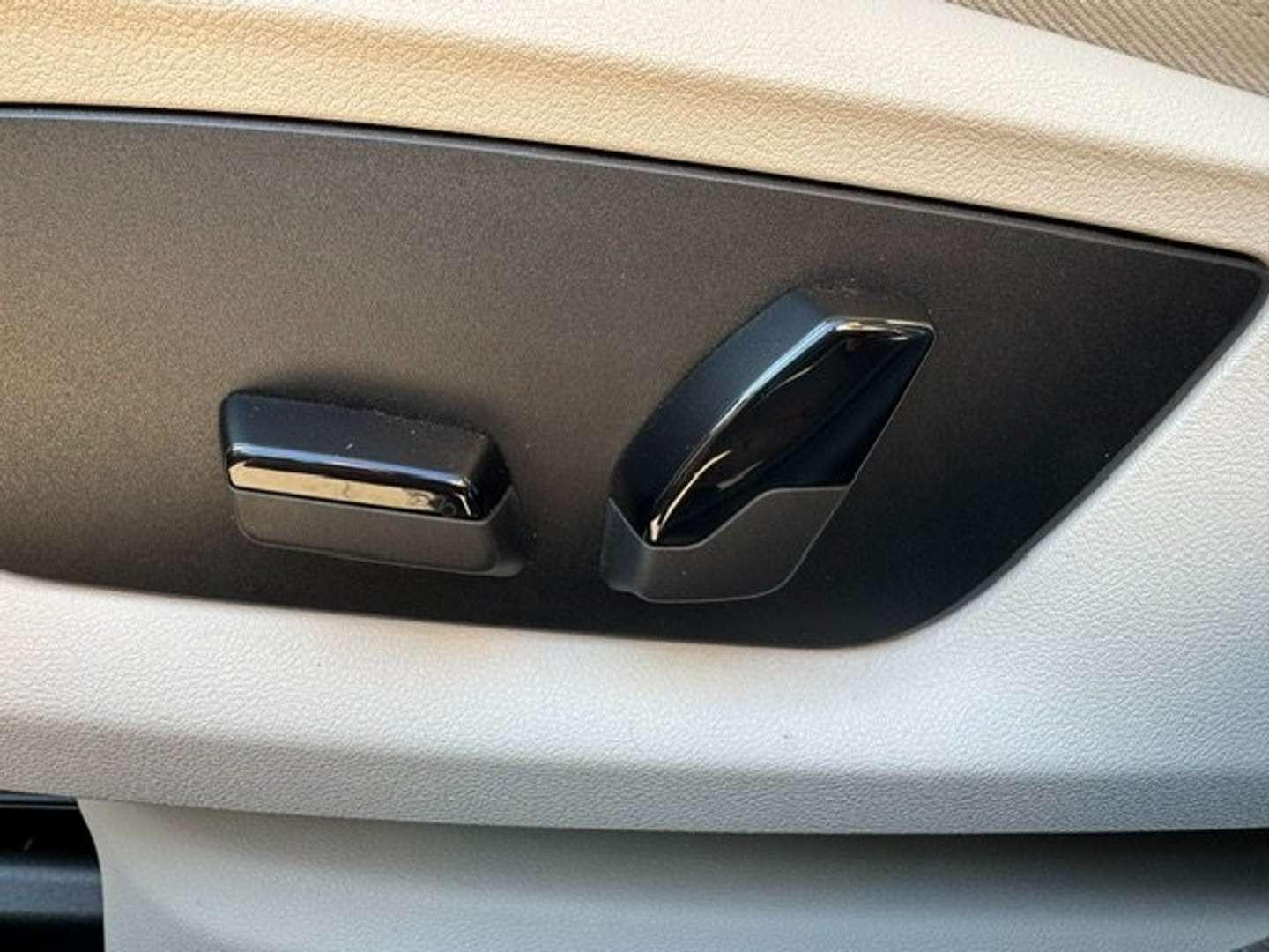 BMW Série 5 Luxury 518d - 2021 - Joinsteer - #13