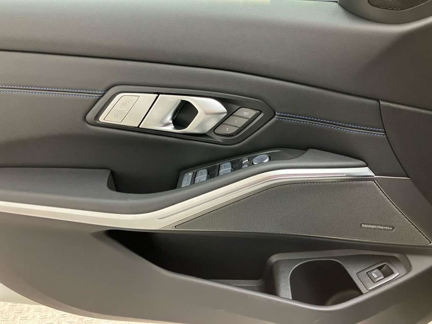 BMW 330 M Sport - 2025 - Joinsteer - #19