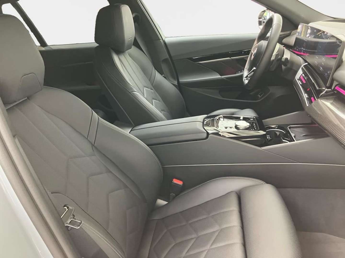 BMW Série 5 M Sport 520 - 2024 - Joinsteer - #12