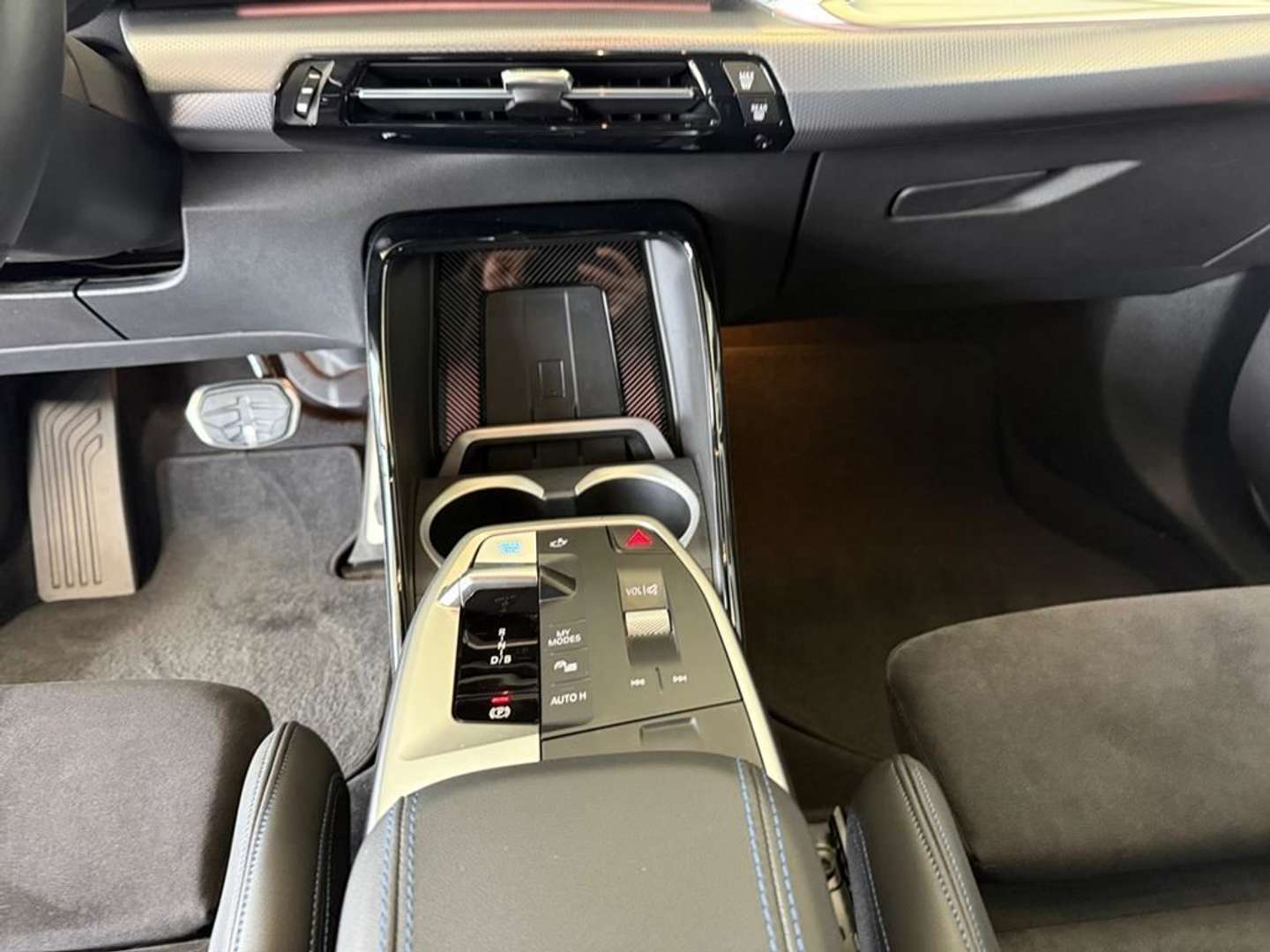 BMW IX1 M Sport - 2024 - Joinsteer - #10