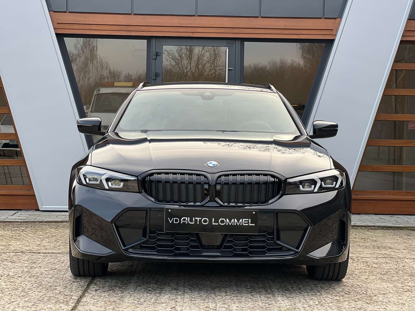 BMW 330 XDrive M Sport - 2024 - Joinsteer - #2