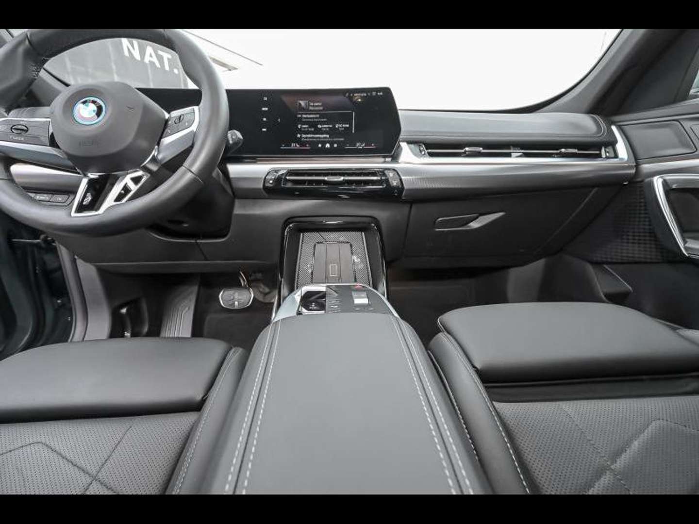 BMW IX1 EDrive20 - 2025 - Joinsteer - #7