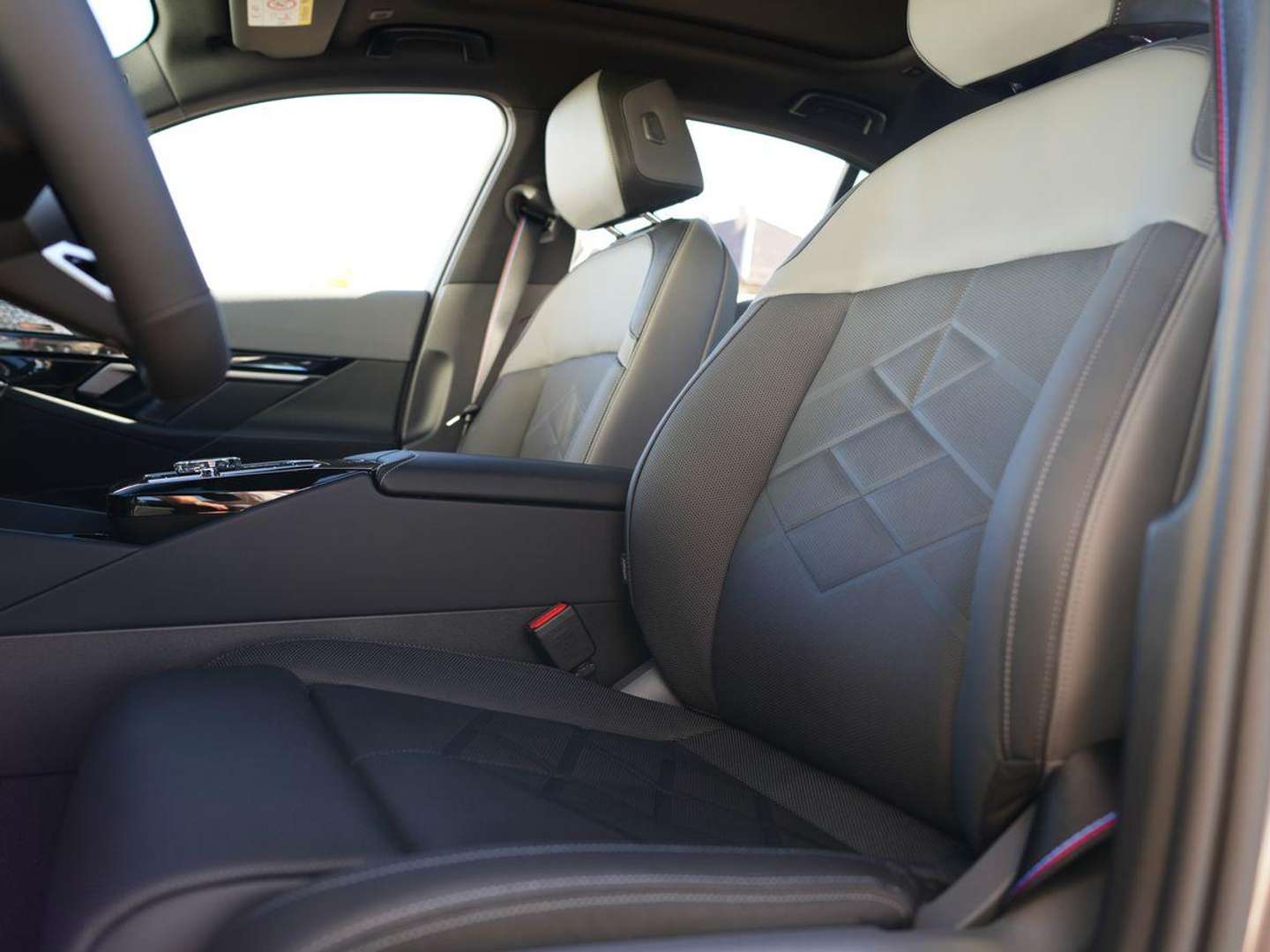 BMW Série 5 M SPORT 540d XDrive - 2025 - Joinsteer - #6