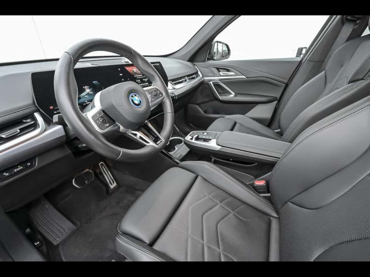BMW IX1 EDrive20 - 2025 - Joinsteer - #6