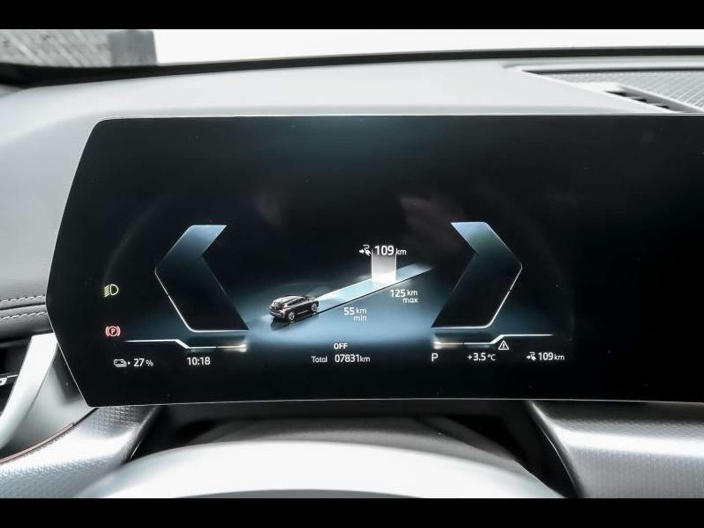 BMW IX1 EDrive20 - 2025 - Joinsteer - #10