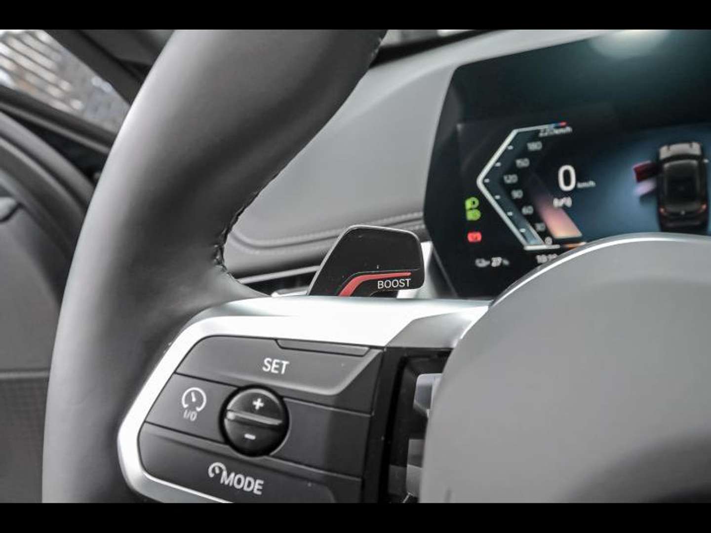 BMW IX1 EDrive20 - 2025 - Joinsteer - #17