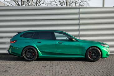 BMW M5 — photo 2