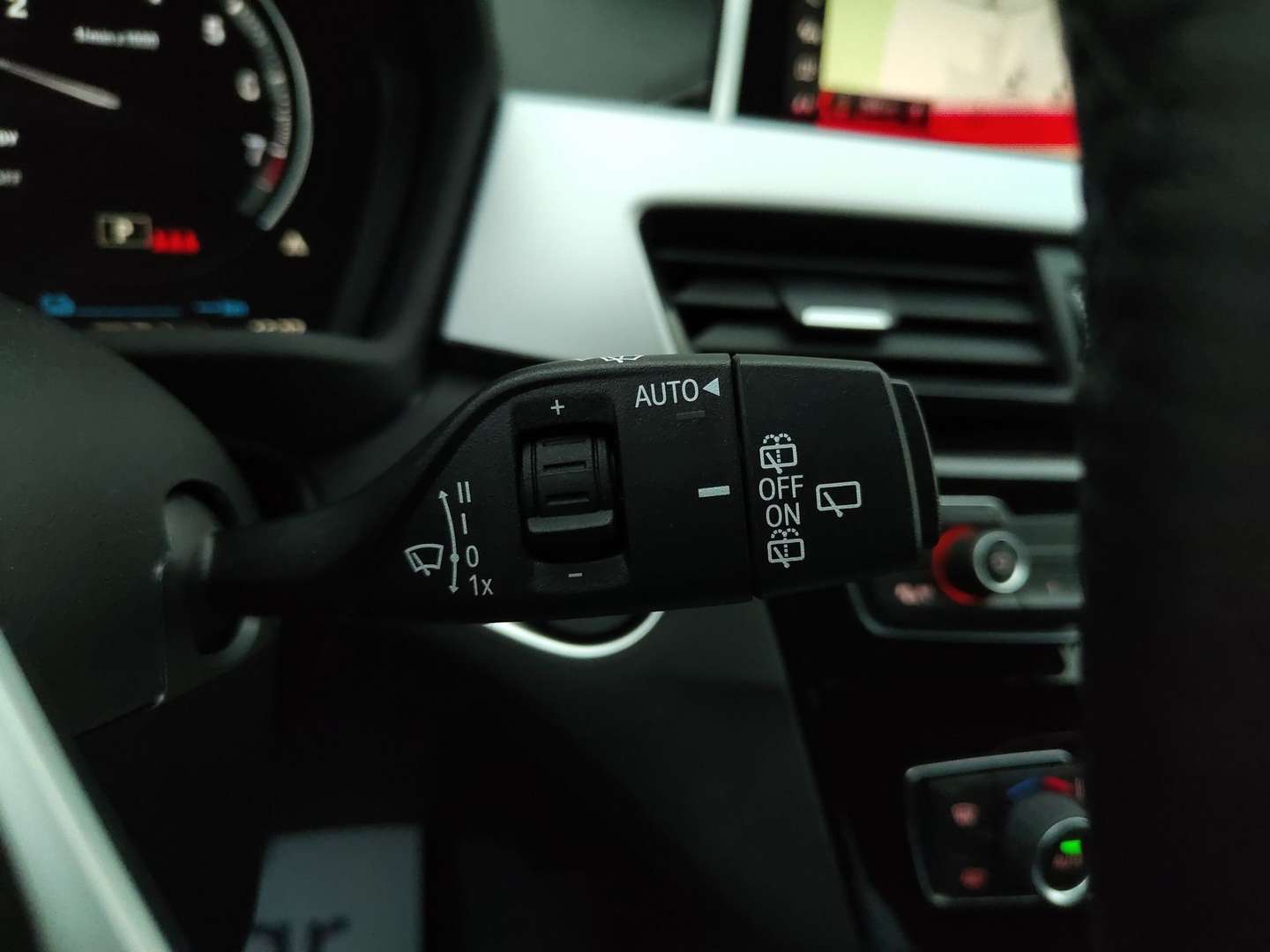 BMW X1 Business XDrive25e - 2022 - Joinsteer - #29