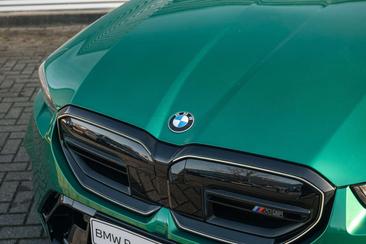 BMW M5 — photo 5