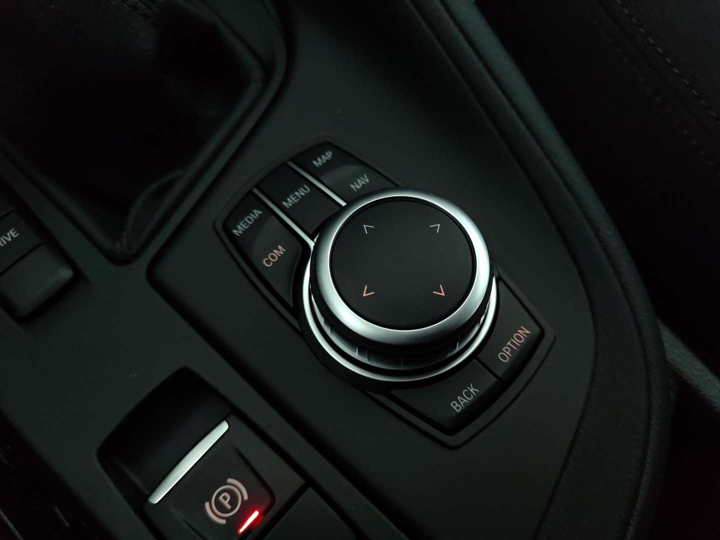 BMW X1 Business XDrive25e - 2022 - Joinsteer - #33