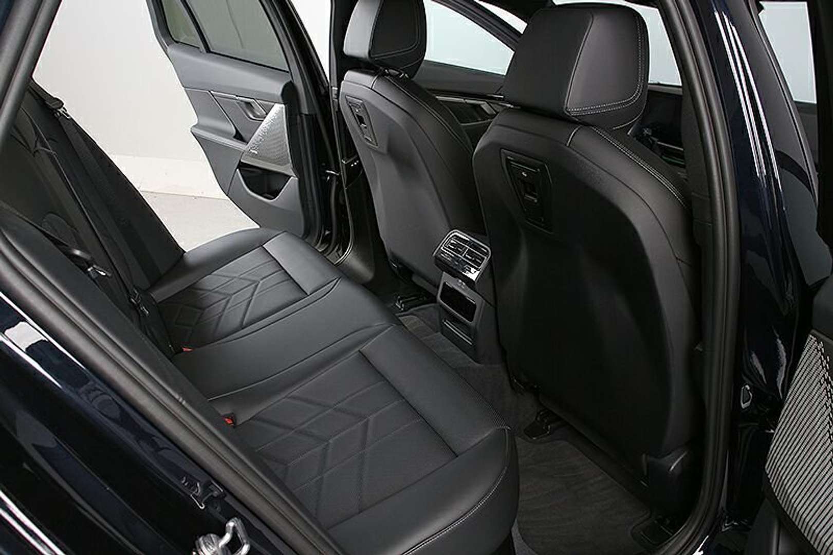 BMW Série 5 M Sport 520i - 2025 - Joinsteer - #4