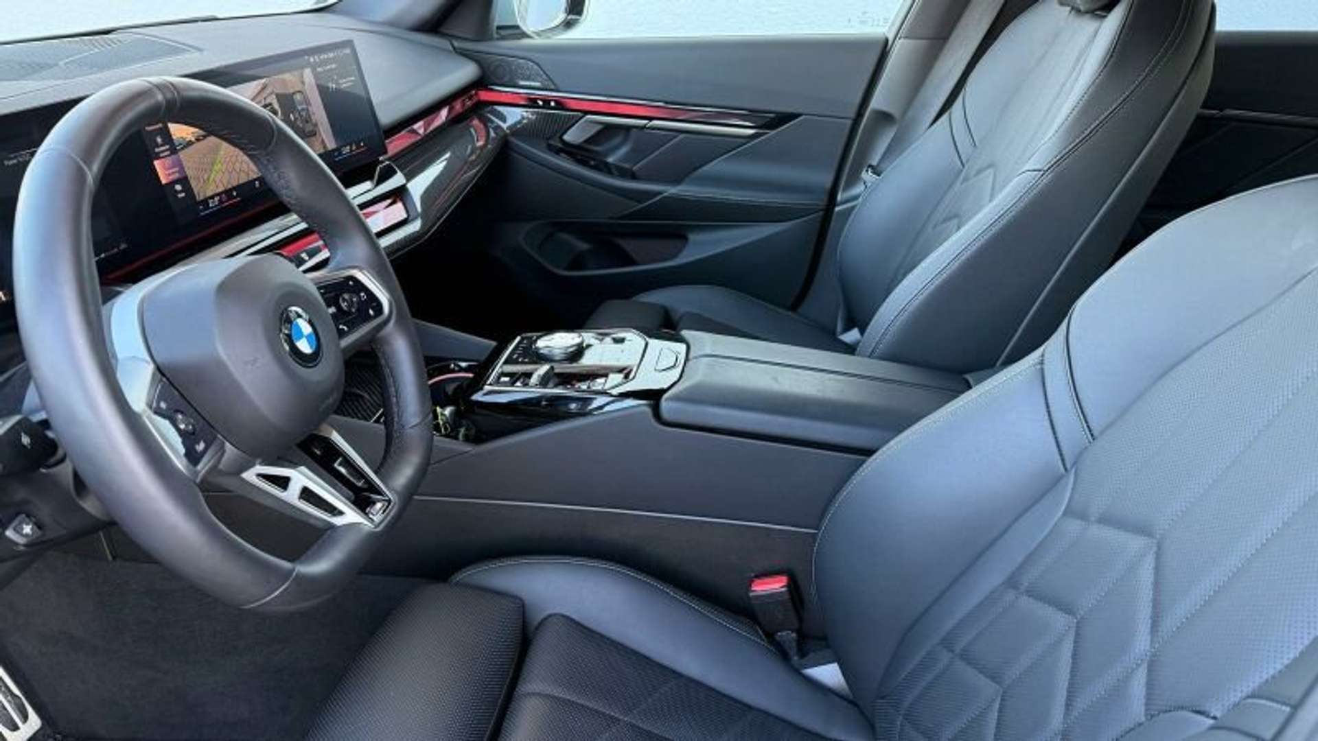 BMW Série 5 M Sport 520d XDrive - 2025 - Joinsteer - #7