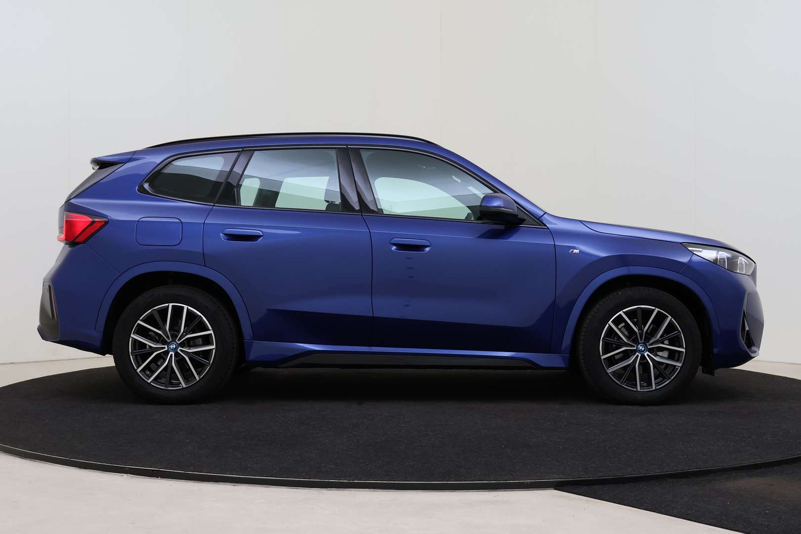 BMW IX1 M Sport EDrive20 - 2025 - Joinsteer - #6