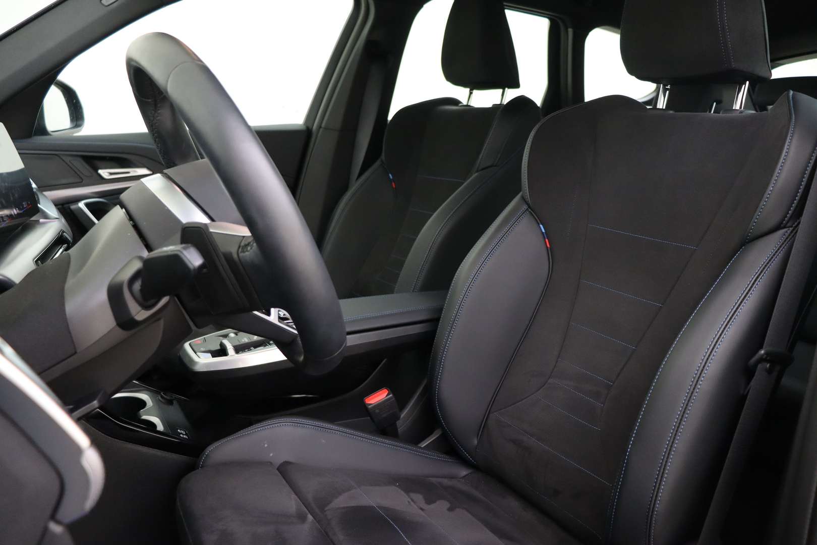 BMW IX1 M Sport EDrive20 - 2025 - Joinsteer - #7