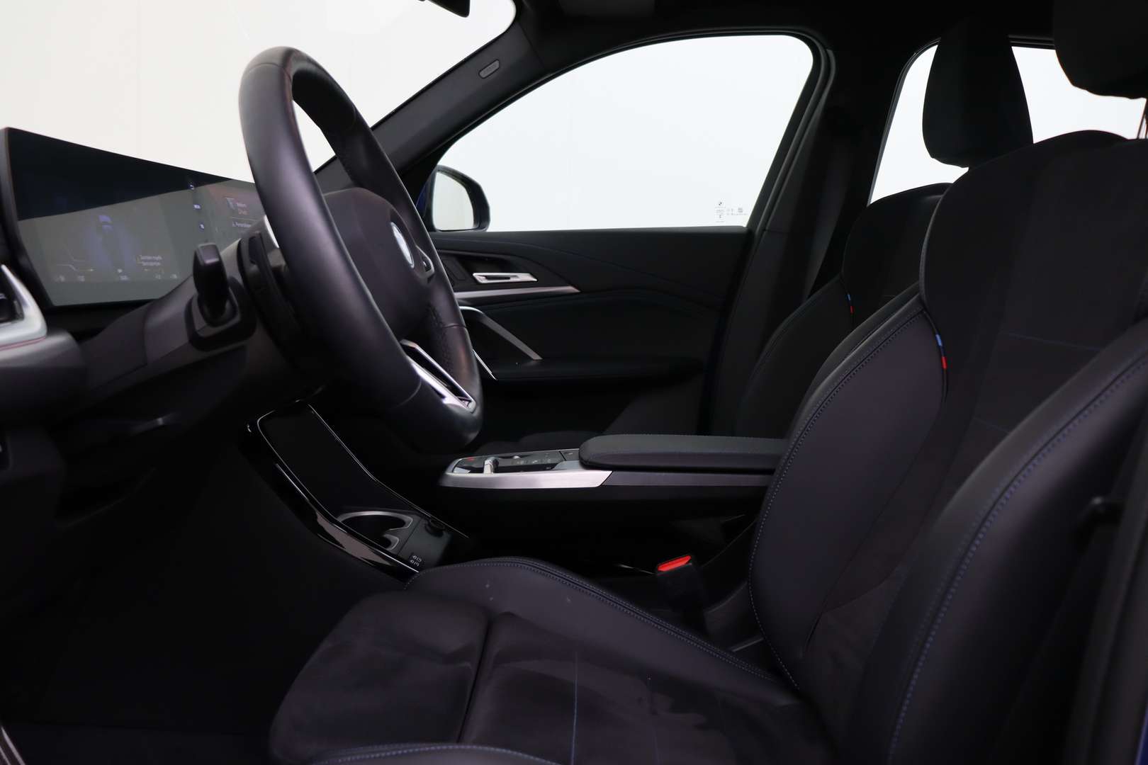 BMW IX1 M Sport EDrive20 - 2025 - Joinsteer - #8