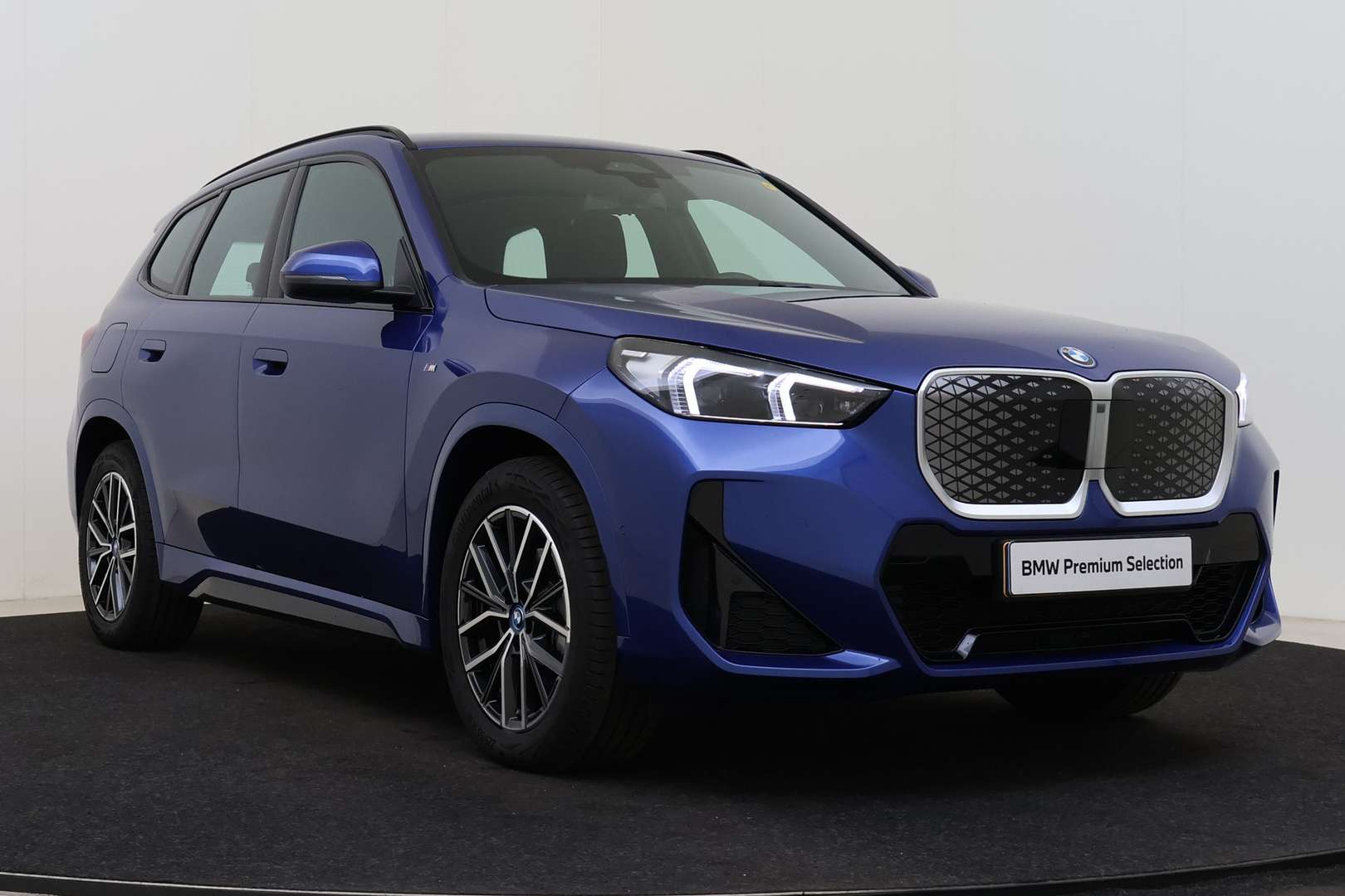 BMW IX1 M Sport EDrive20 - 2025 - Joinsteer - #12