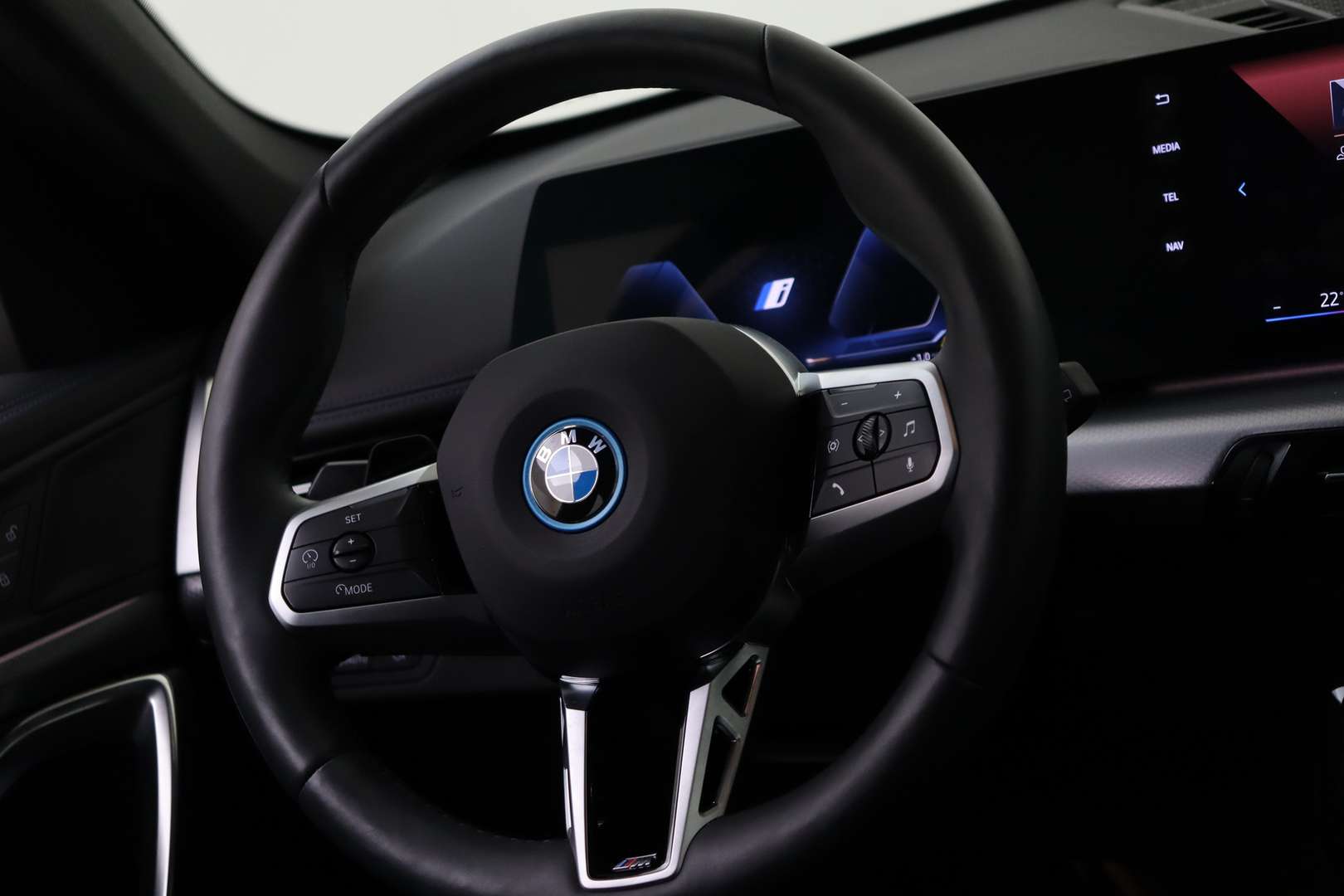 BMW IX1 M Sport EDrive20 - 2025 - Joinsteer - #24