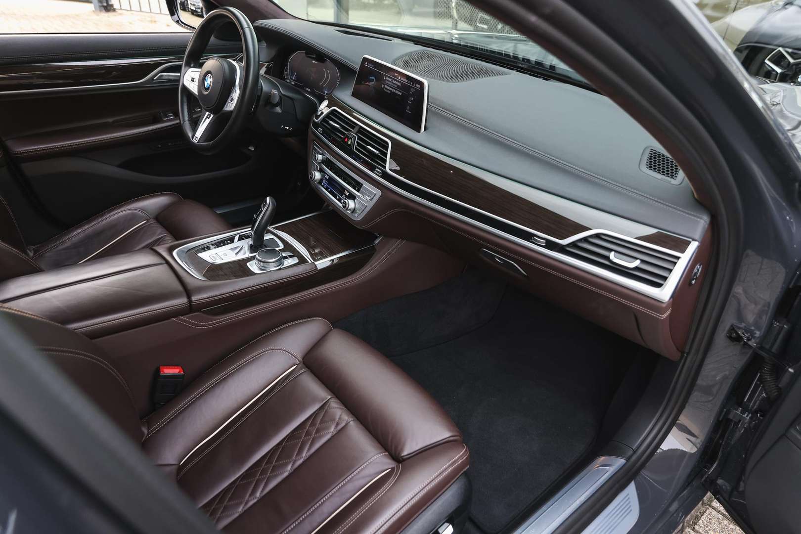 BMW Série 7 M Sport 745e - 2020 - Joinsteer - #9